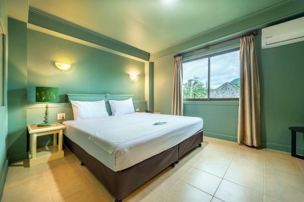 Patong Beachfront Boutique Hotel Exterior foto
